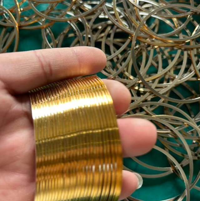 滑环导电环为何选用镀金工艺？贵金属镀层决定设备长期稳定运行